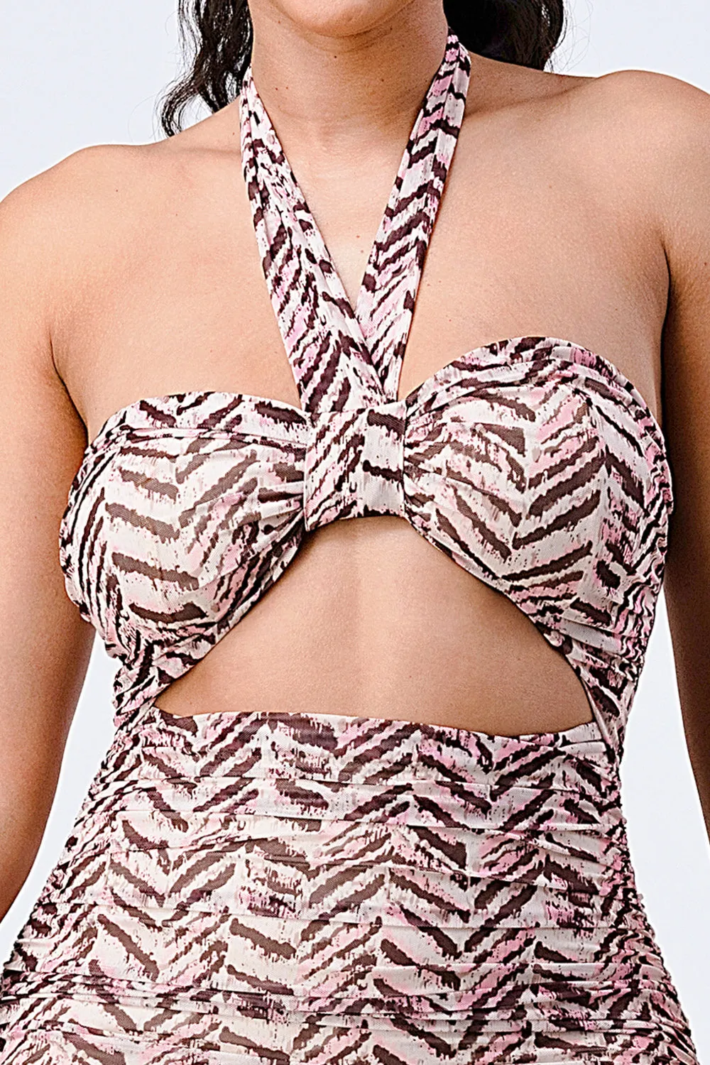 CHIC DOLMEN PRINT HALTER CUTOUT BODYCON DRESS