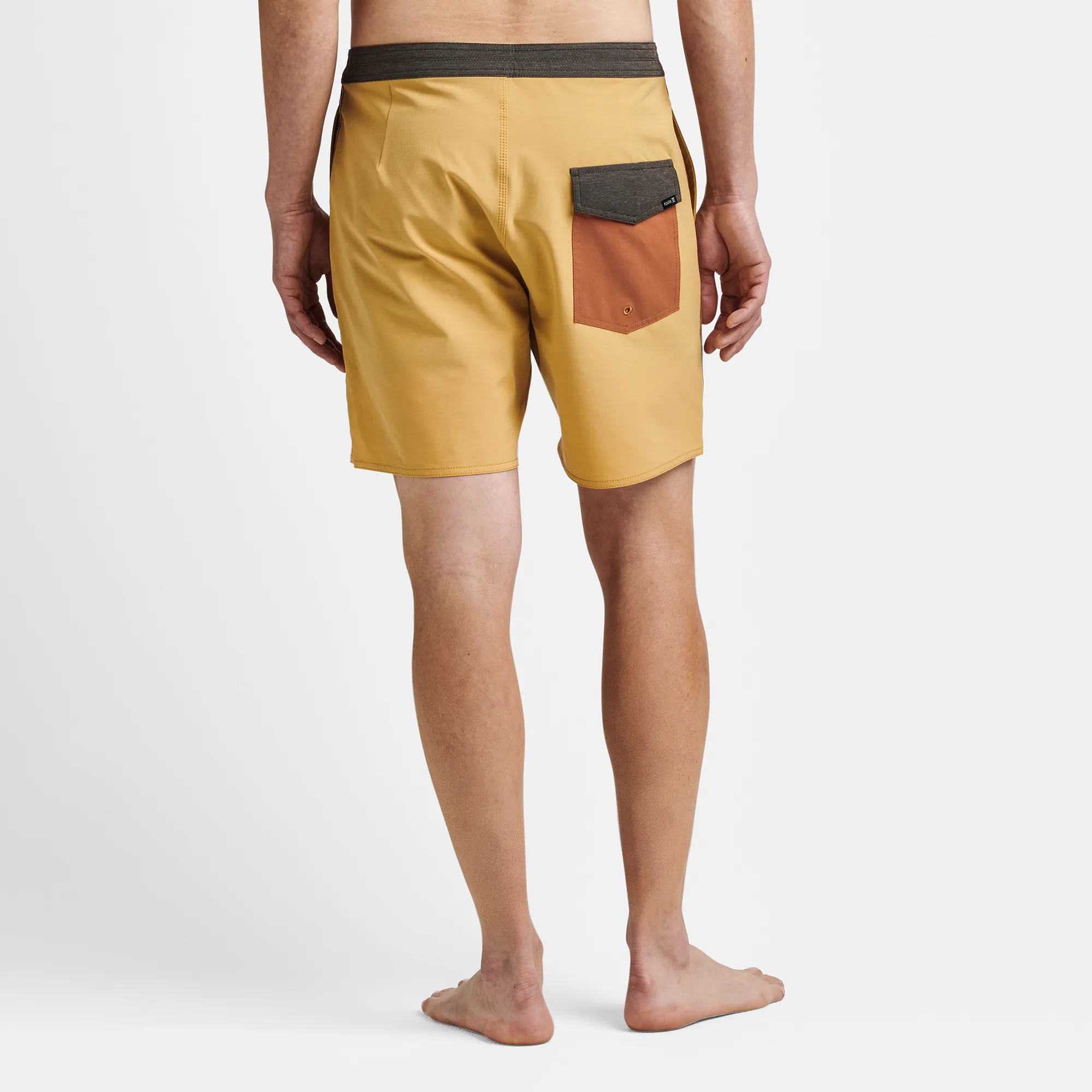 Chiller 17" Boardshorts - Dusty Gold