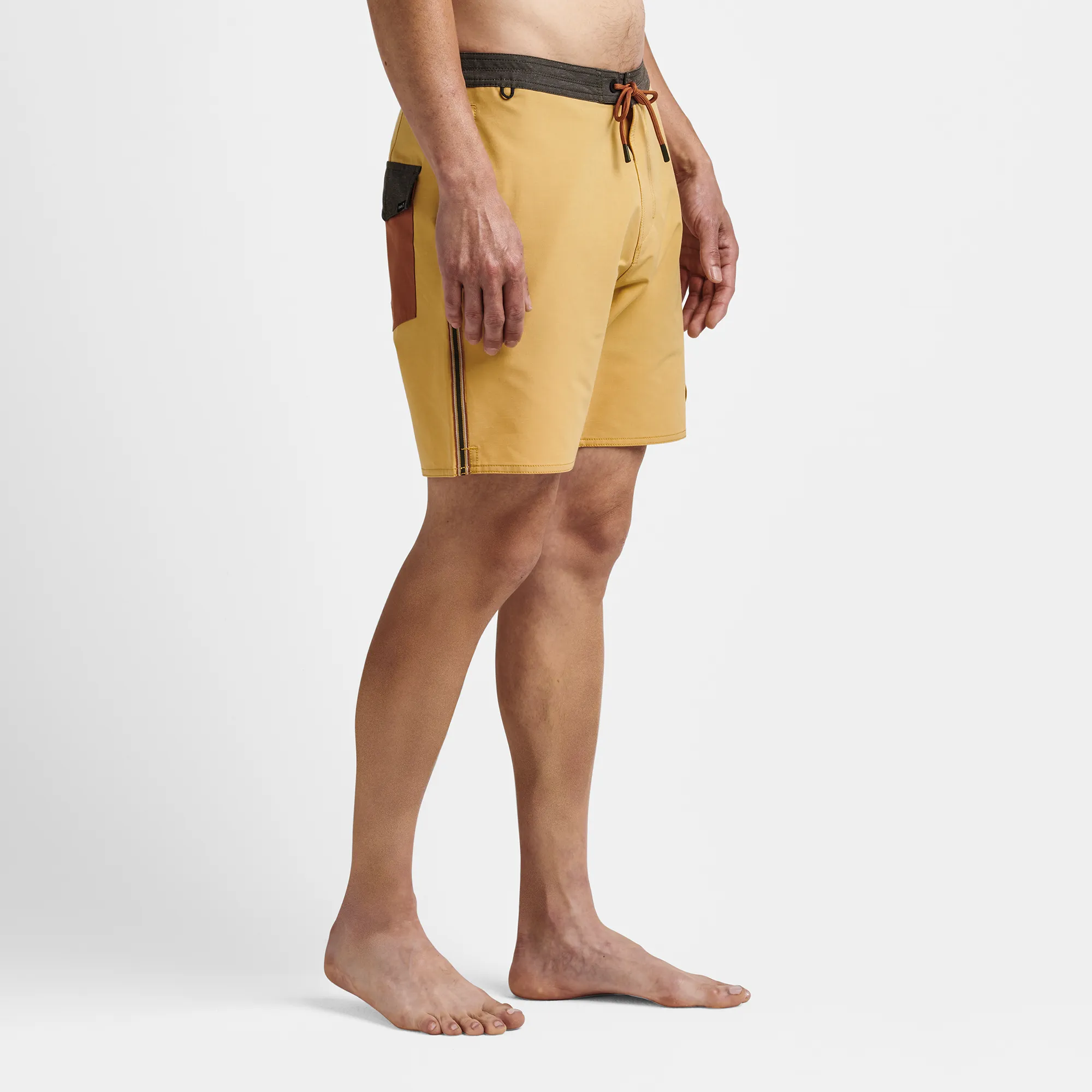 Chiller 17" Boardshorts - Dusty Gold