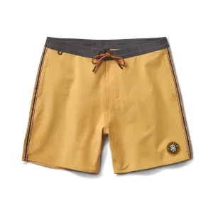 Chiller 17" Boardshorts - Dusty Gold