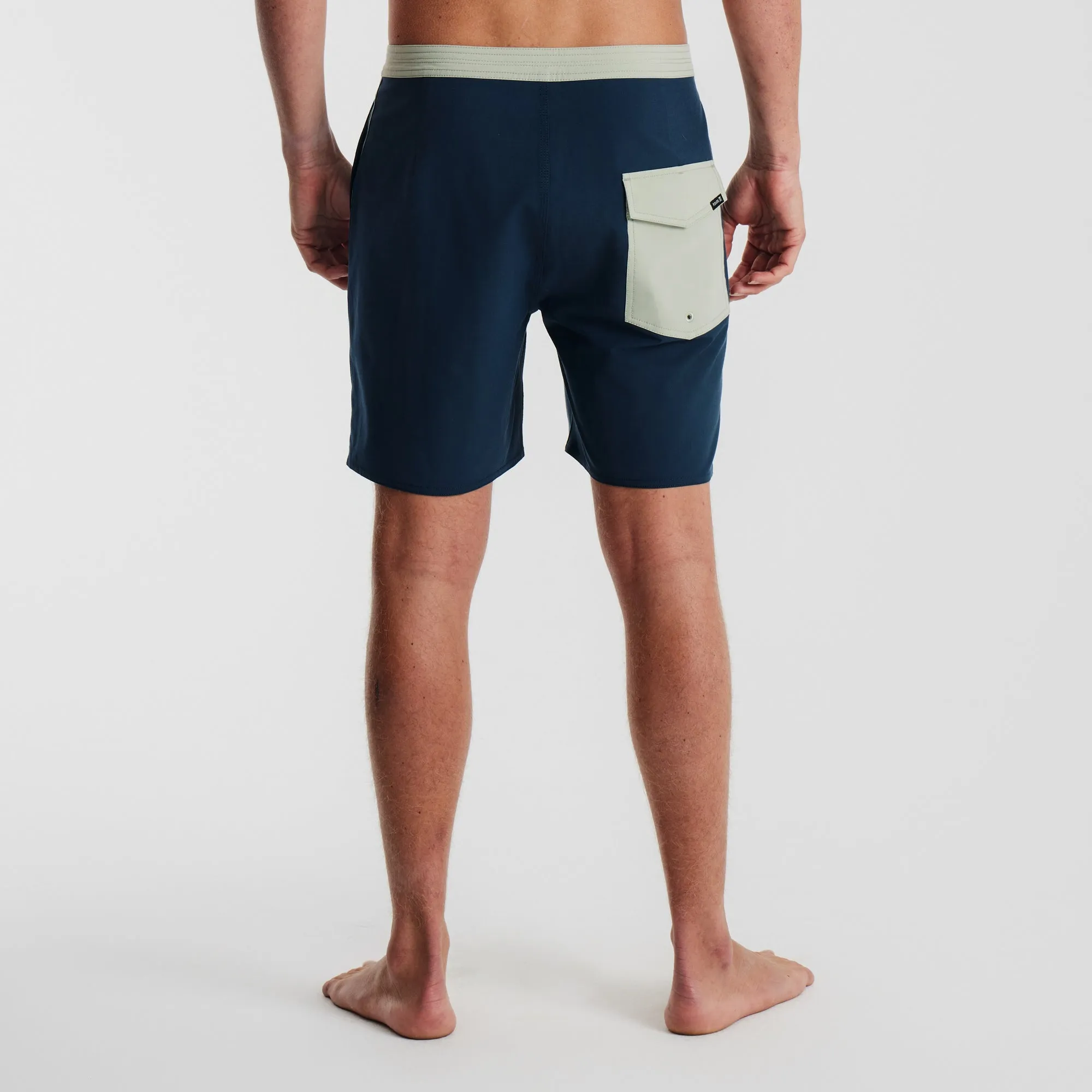 Chiller 17" Boardshorts - Nannai Blue