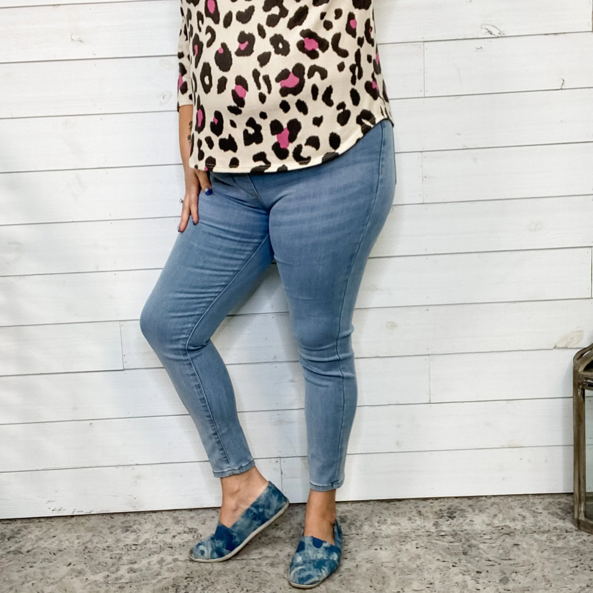 Judy Blue Light Wash Jeggings