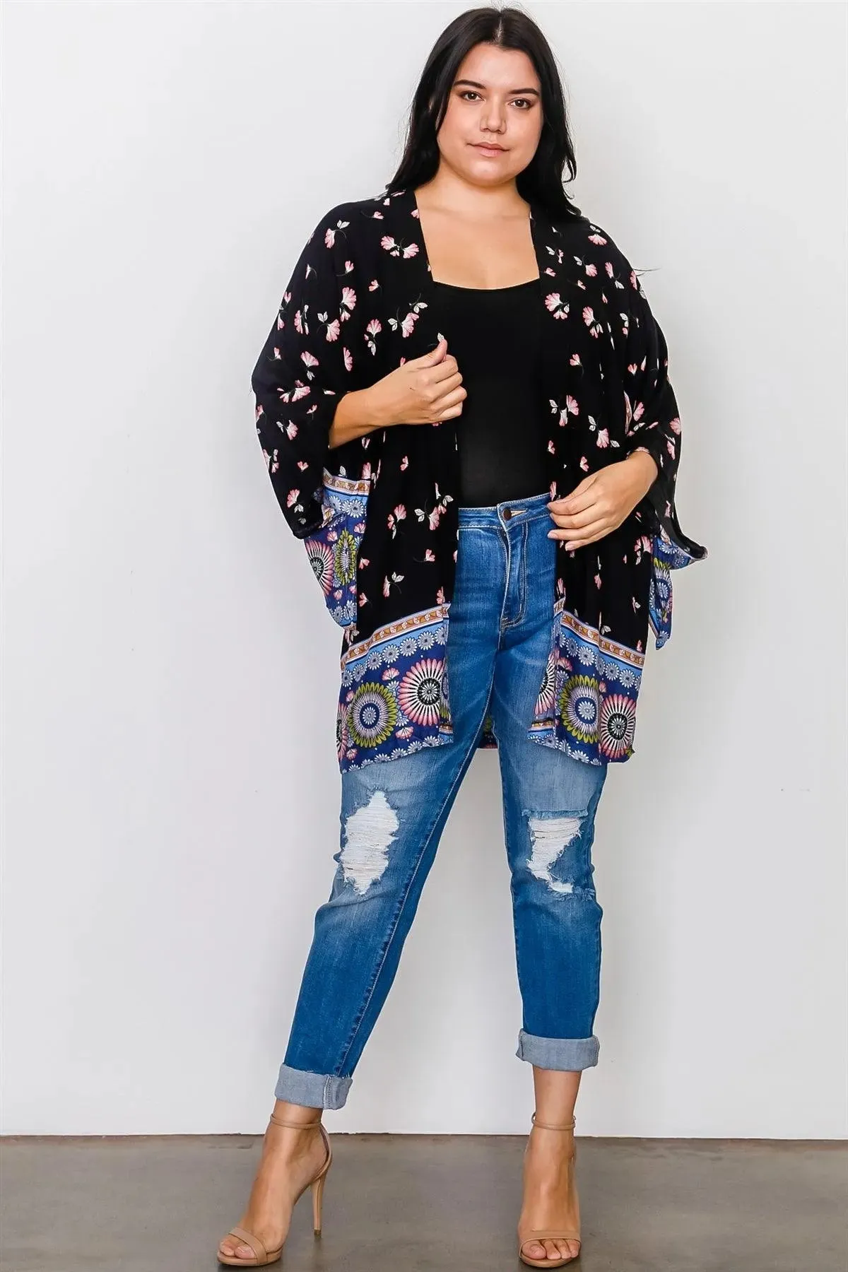 Plus Size Black Mix Print Open Front Kimono / 2-2-2