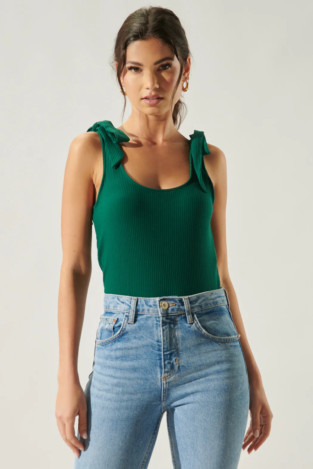 Ripley Ribbed Scoop Neck Cropped Tank Top